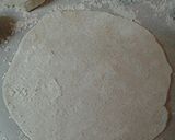 A picture of step 6 of Baked Meat pies.