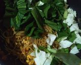 Foto langkah ke 4 dari resep Spageti Tek Tek Goreng.