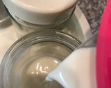 Foto del paso 8 de la receta: Yogurt de vainilla (hecho en la yoghurtera)