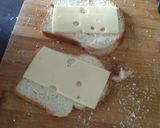 Une image de l'étape 2 de Croque courgette emmental.