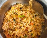 સેઝવાન ફ્રાઇડ રાઈસ (Schezwan Fried Rice Recipe In Gujarati) રેસીપી સ્ટેપ3ફોટો