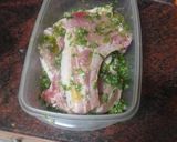 Foto del paso 1 de la receta: Chuletas de cerdo a la sartén con papas fritas