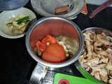 Indiai, gombás-zöldborsó curry (Matar Mushroom)