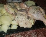 Foto del paso 1 de la receta: Pollo a la mayonesa con papas al horno😃