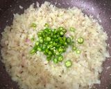 A picture of step 6 of Pav Bhaji.