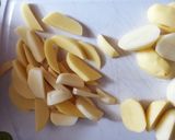 Foto del paso 2 de la receta: Pollo Arvejado con papitas fritas