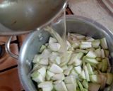 A picture of step 18 of Bhuni Lauki.