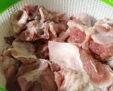 A picture of step 1 of Mutton handi.