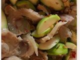 Cóc trộn gân bò