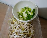 Foto langkah ke 1 dari resep Bakwan Tahu Tauge.