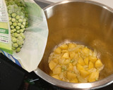 Foto del paso 3 de la receta: Crema de guisantes sin nata