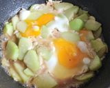 รูปขั้นตอนการทำที่ 3 ของ ฟักแม้วผัดไข่