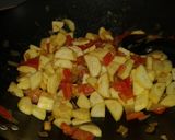 A picture of step 5 of Pisto (Spanish ratatouille).