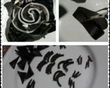 A picture of step 3 of Ladybirds Easy Black Cat Cup Cakes.