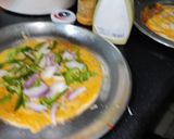 रोटी पिज़्ज़ा(Roti pizza recipe in Hindi) रेसिपी चरण 4 फोटो