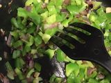 فيتوتشيني الفريدو (غنية بكريمة الدجاج)