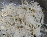 Foto langkah ke 2 dari resep Kentang krispi (laccha pakora).