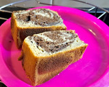 Foto del paso 6 de la receta: Budín de bananas, yogur y coco marmolado