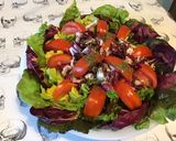 Une image de l'étape 8 de Salade de laitue frisée, trévise et tomate cœur de bœuf.