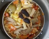A picture of step 3 of Sambar Vada.