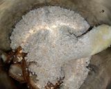 A picture of step 1 of Oat smoothie.