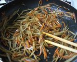 A picture of step 4 of My Grandma's Kimpira Stir-fry.
