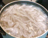A picture of step 3 of Pork and Lotus Root Shigure Stew.