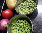A picture of step 1 of Masala khichadi.