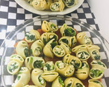 Foto del paso 4 de la receta: Pasta Lumaconi Relleno con Espinaca y tofu Con Salsa roja Casera
