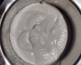 A picture of step 3 of Lava Idli.