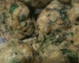 મેથીના ગોટા (Methi Gota Recipe In Gujarati) રેસીપી સ્ટેપ2ફોટો