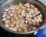 Hình bước làm 3 của món Mì gạo lứt (bún gạo lứt) nấu ức gà