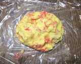 A picture of step 4 of White Day Pink Diamond Cookies.