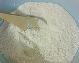 A picture of step 2 of Low Fat Cran-Blueberry Muffins.