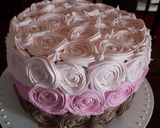 Foto del paso 7 de la receta: Torta rosetas💕 en crema chantilly