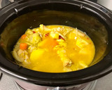 Foto del paso 3 de la receta: Caldero de patatas, pollo y alcachofas en crockpot (olla de cocción lenta)