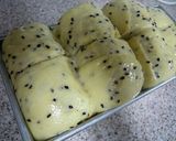 A picture of step 5 of Sesame-Packed Rolls.