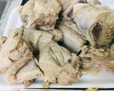 Hình bước làm 1 của món Bún măng kho Sườn