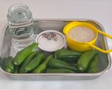 A picture of step 1 of Spicy Winter Immunity Green Chili Preserve.