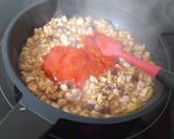 Foto del paso 4 de la receta: Col rellena de pollo y frutos secos