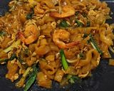 Foto langkah ke 4 dari resep Kwetiau Goreng ala Solaria.