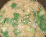 Foto langkah ke 6 dari resep Sup cilok campur touge dan sawi daging.
