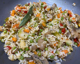 Foto del paso 5 de la receta: Arroz con verduras salteadas