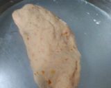 A picture of step 4 of Tomato egg momo.
