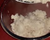 A picture of step 3 of Kachhe nariyal ke laddoo.