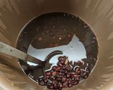 A picture of step 1 of Red Bean Soup with Sweet Rice Balls.