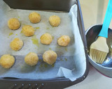 Foto del paso 2 de la receta: Bolitas de atún y queso al horno