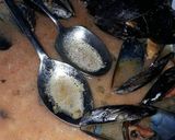 Foto del paso 5 de la receta Mejillones en salsa...mi primera vez!un éxito😘