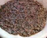 A picture of step 6 of Luchnick - Bread with Meat and Onions.
