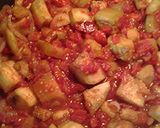 A picture of step 4 of Eggplant and tomatoes.